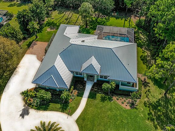 5th image of 4366 SW Bimini Cir S