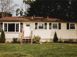 101 Northup St, Warwick, RI 02889