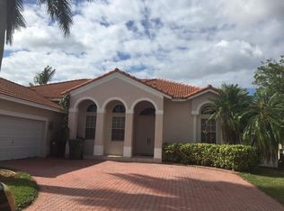 1348 NW 165th Ave, Pembroke Pines, FL 33028