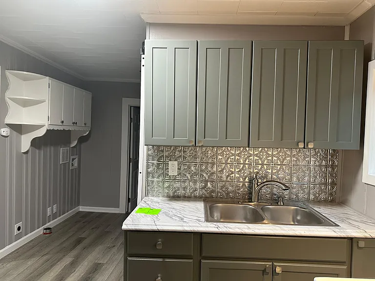 1792A Old Haywood Rd — Photo 2
