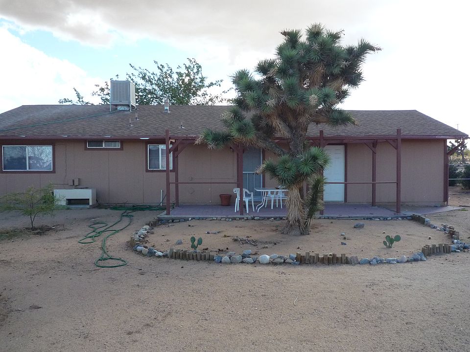 2nd image of 57990 Saratoga St