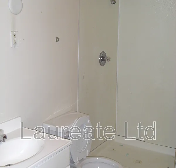 4020 N Lipan St — Photo 10