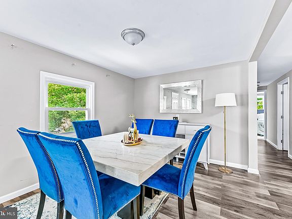 5th image of 3405 Cohasset Ave