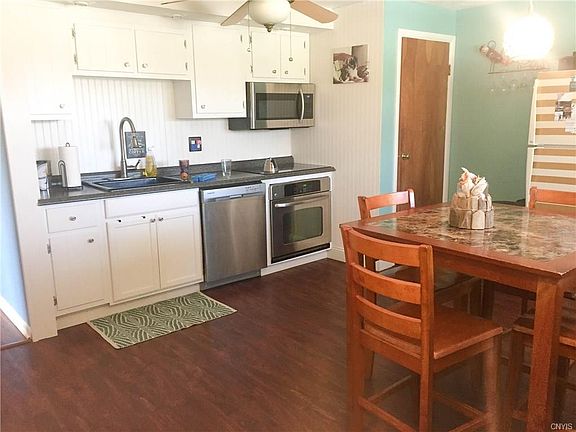 5th image of 4307 Arlington Cir