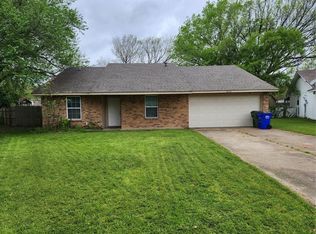 12416 Sparrow Ct, Balch Springs, TX 75180