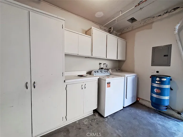 5345 White Oak Ave #G — Photo 23