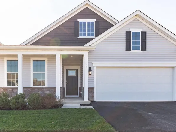 220 Congressional Ct, Moorestown, NJ 08057