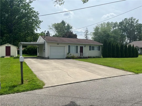 1716 W 15th St, Ashtabula, OH 44004