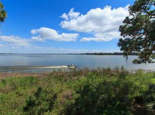 955 Mansfield Rd, Tavares, FL 32778