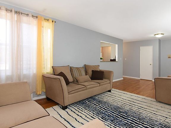 5th image of 180 Van Cortlandt Park S APT 2B