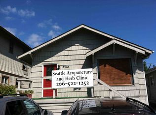 5512 Roosevelt Way NE, Seattle, WA 98105