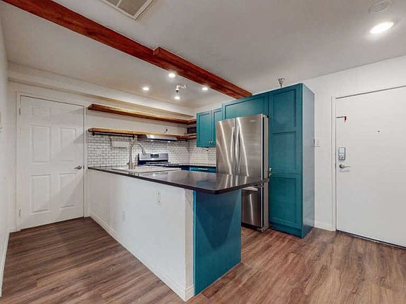 3rd image of 5143 Bakman Ave APT 211