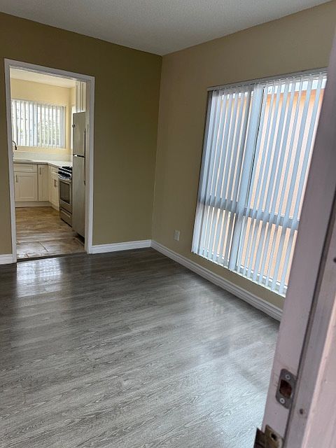 1st image of 342 E 99th St APT 4