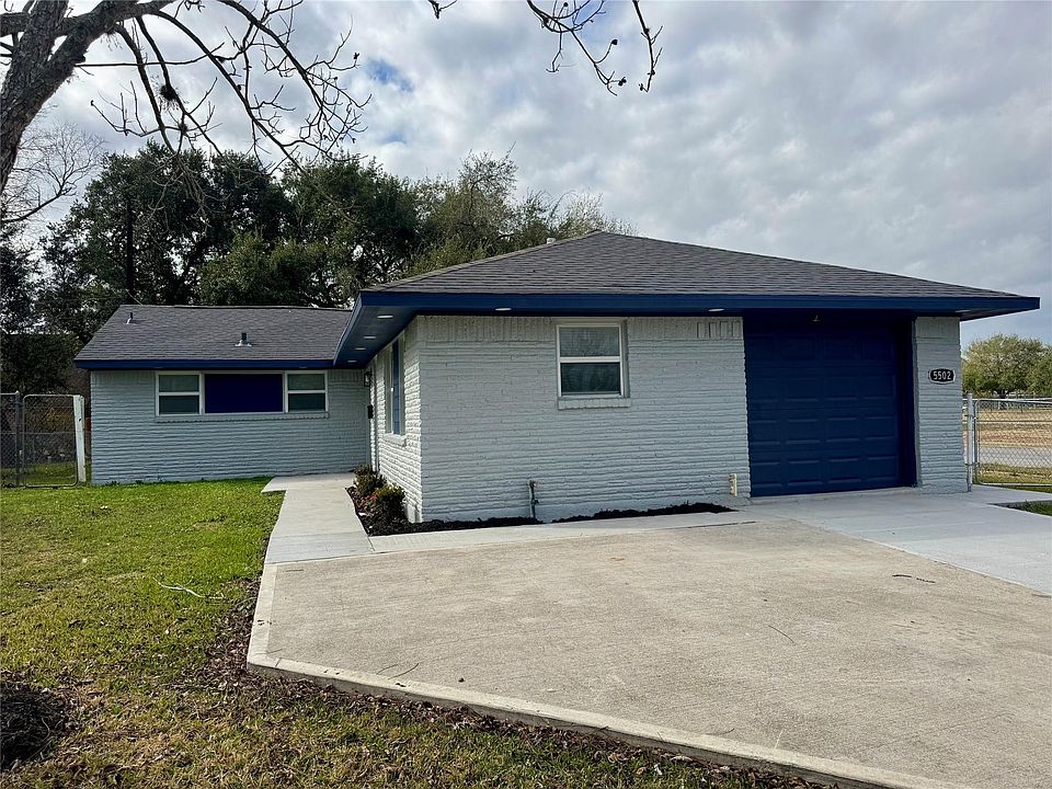 1st image of 5502 Elm Tree Dr