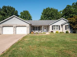 811 S Polk St, Millstadt, IL