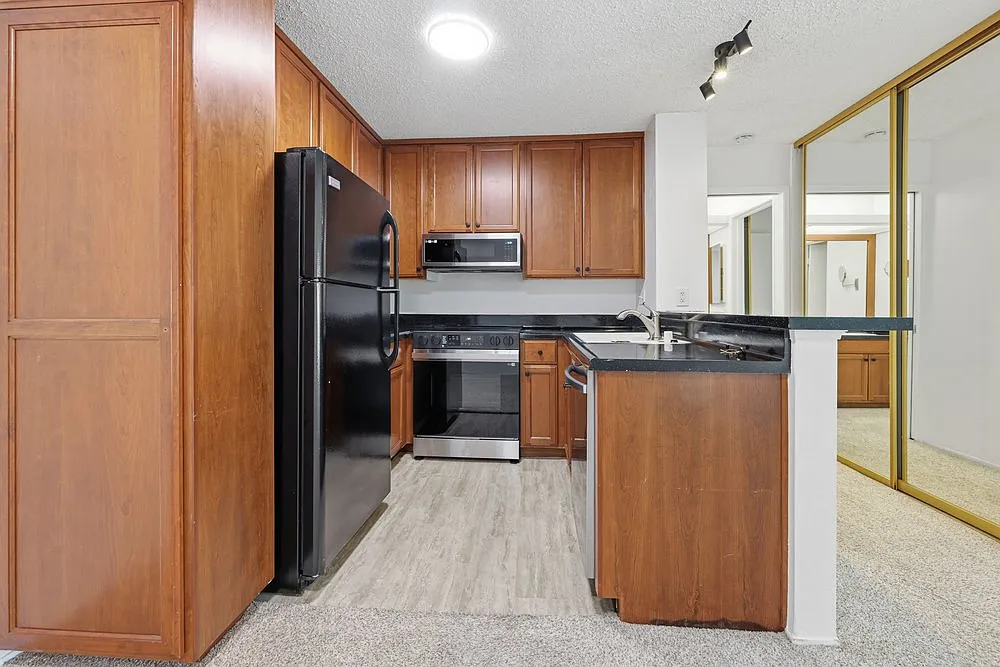 1 bed, 653 sqft, $2,600 — Photo 1
