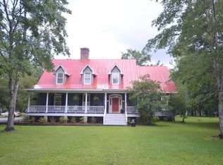 1622 Palmers Bridge Rd, Mc Clellanville, SC 29458