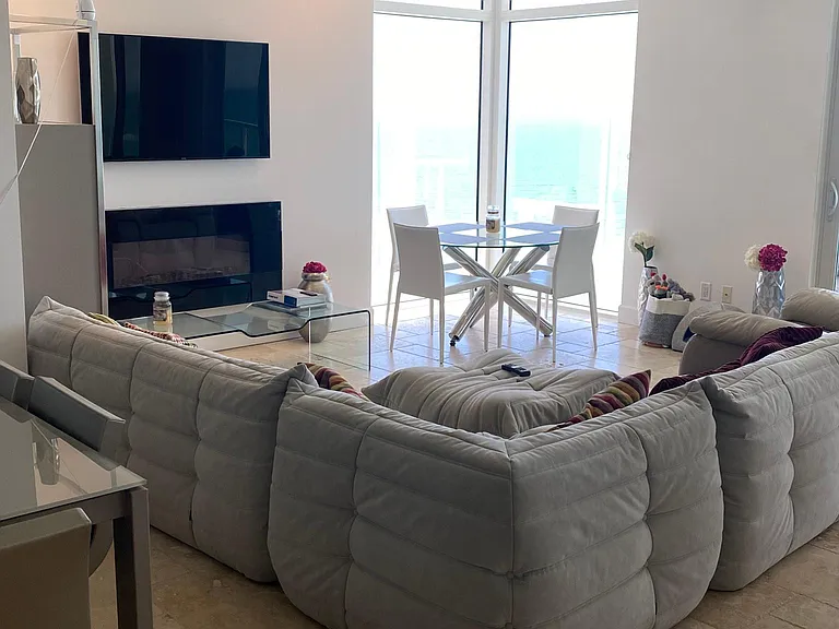 2425 Gulf Of Mexico Dr #15C — Photo 14