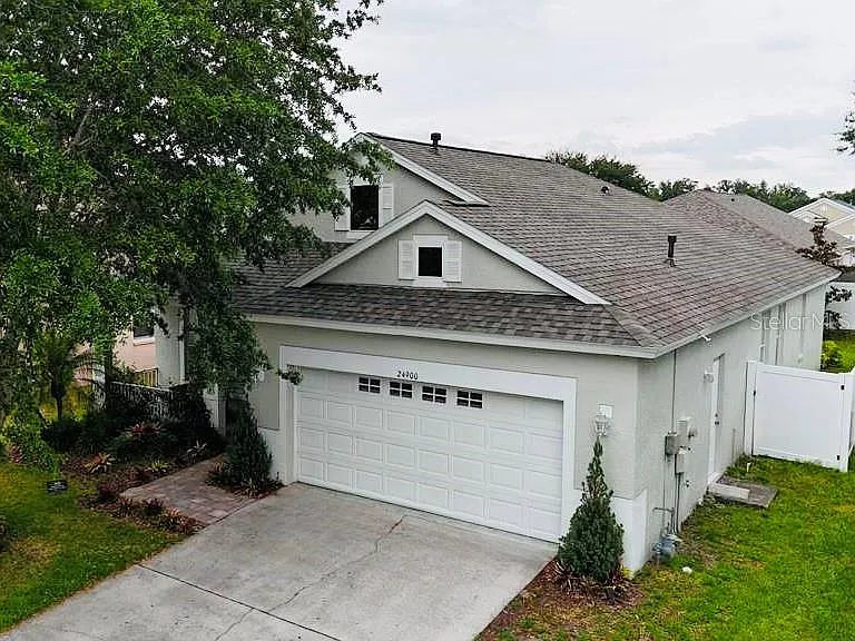 24900 Oakhaven Ct — Photo 3