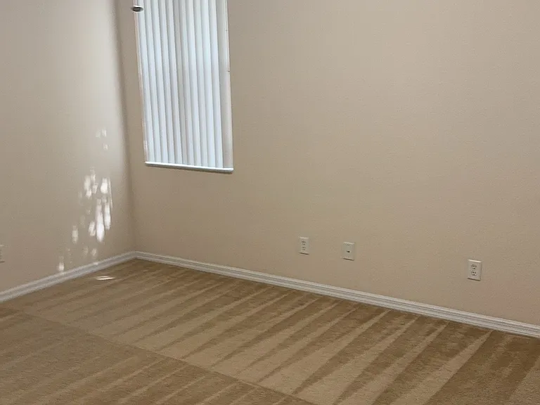 2362 Glasbern Cir — Photo 16