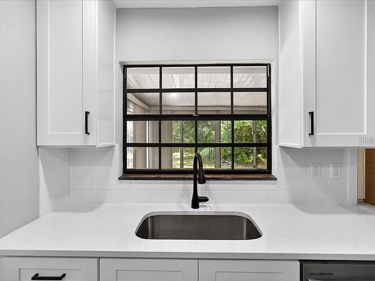 8 Blare Dr — Photo 8