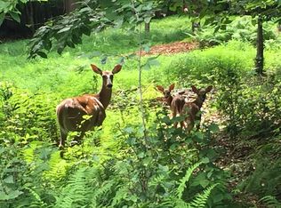 22 Lee Rd, White Haven, PA 18661