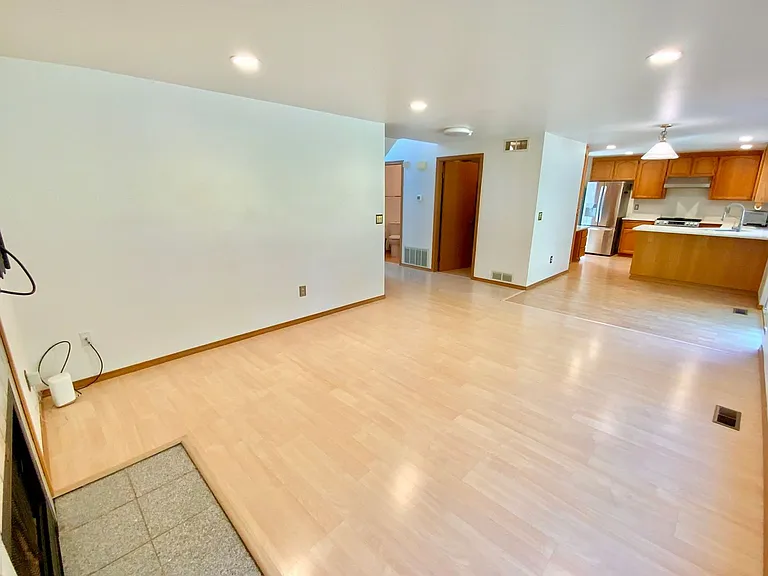 5723 147th St SE — Photo 11