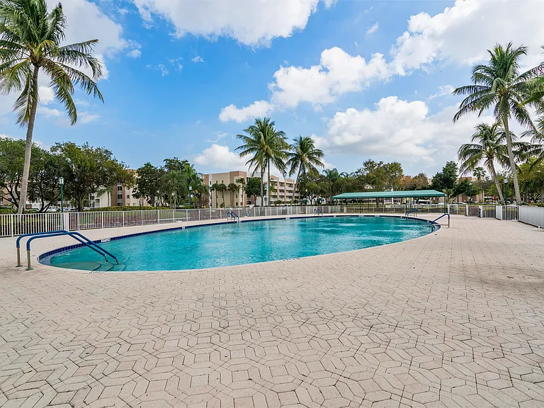 9511 Weldon Cir #G207 — Photo 20