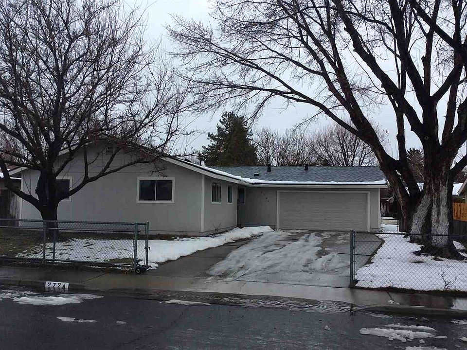 1st image of 2724 Baker Dr