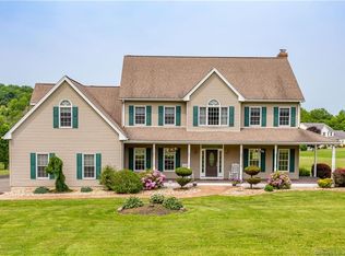 11 Dawns Trl, Durham, CT 06422