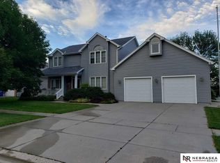 6550 S 32nd St, Lincoln, NE 68516