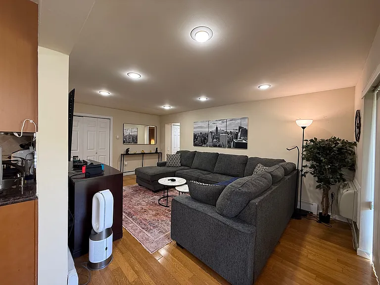 8 River Rd #8D — Photo 6