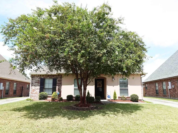 40318 Crestridge Dr, Gonzales, LA 70737