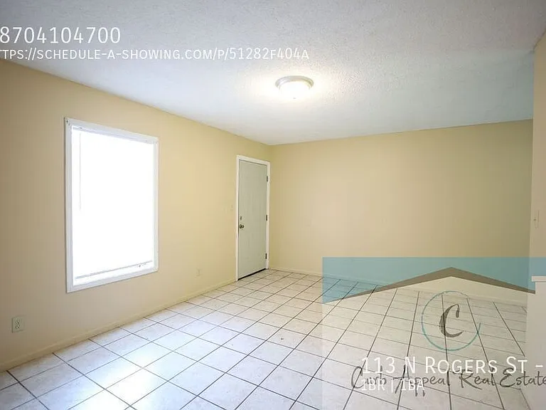 113 N Rogers St #3 — Photo 5