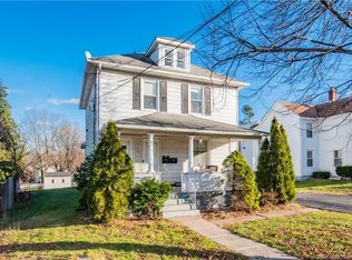 92 Ridge Rd, Middletown, CT 06457