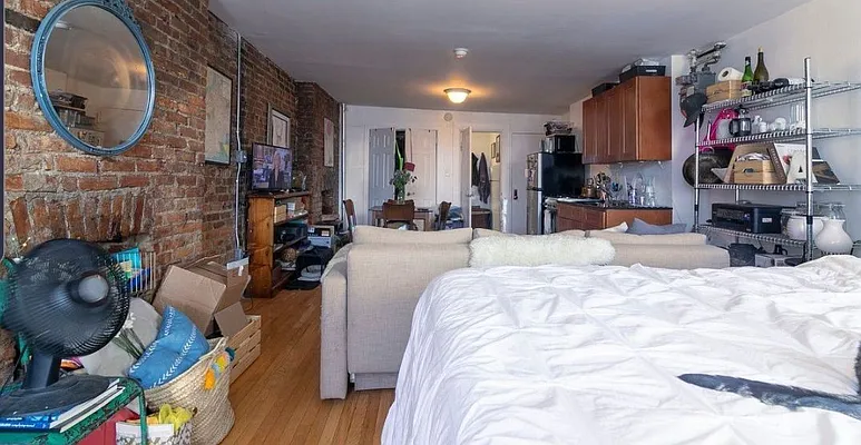 Rented by Empire Deeds LLC  | media 18