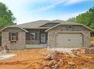 2408 S 13th St, Ozark, MO 65721