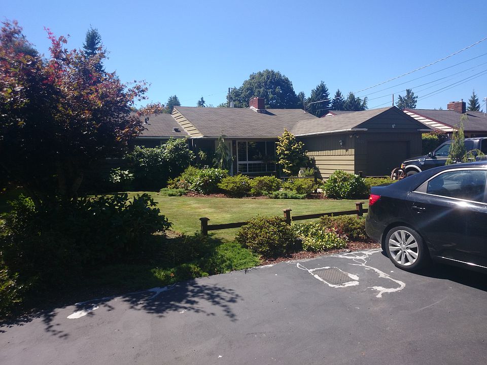 1st image of 12023 10th Ave NW