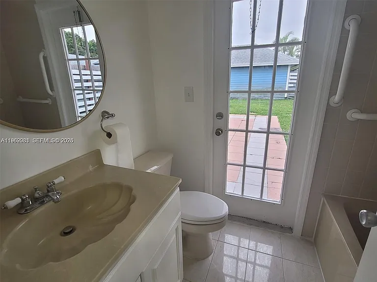 10304 SW 139th Pl — Photo 9
