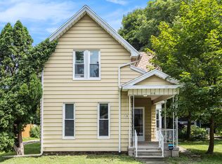 719 Edgewood St, Jackson, MI 49202