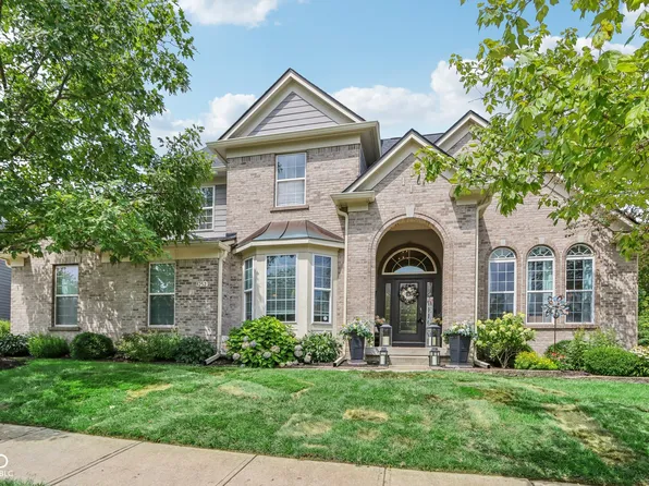 8252 Cloverdale Way, Indianapolis, IN 46256