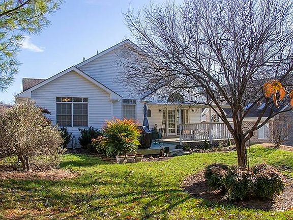 4th image of 4821 Farmington Place Ct
