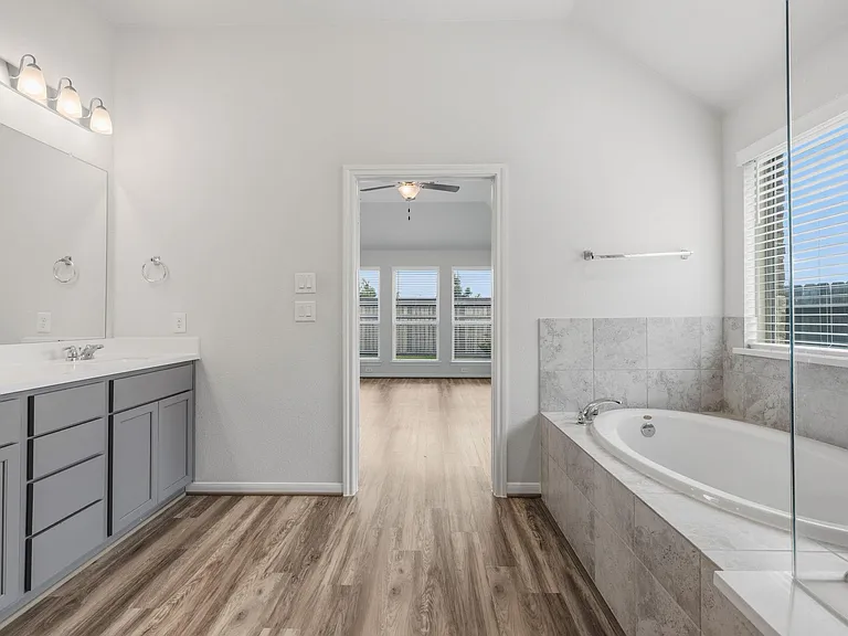 31115 Albany Brook Ln — Photo 24