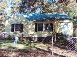 1277 Gus Thornhill Jr Dr, East Pt, GA 30344