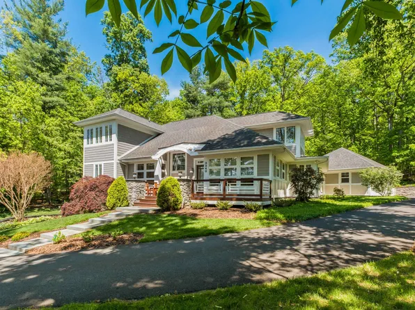 3340 Baybrook Dr, Harrisonburg, VA 22801