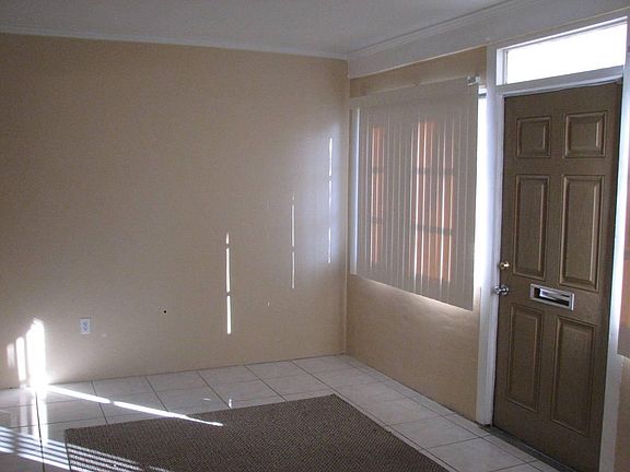 4th image of 5546 1st Ave N