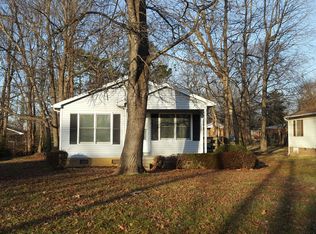 1114 Avalon Rd, Greensboro, NC 27401