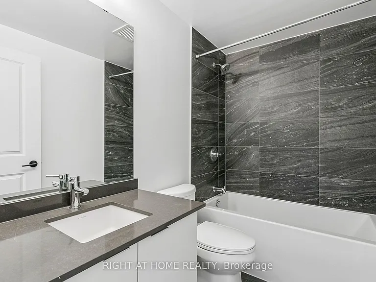 2075 Lakeshore Rd #402 — Photo 9