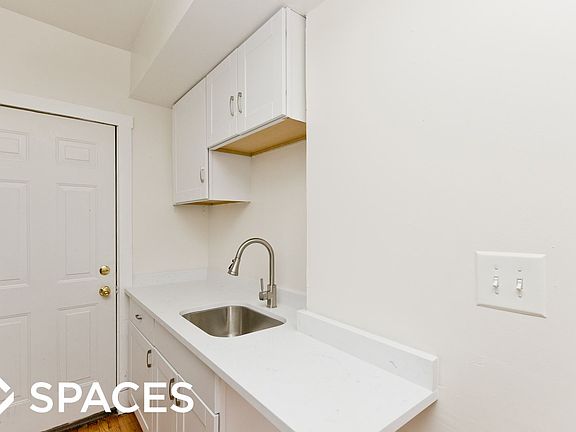 4th image of 2629 N Spaulding Ave APT 3W