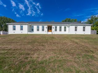 245 Roxie Dr, Florence, AL 35633